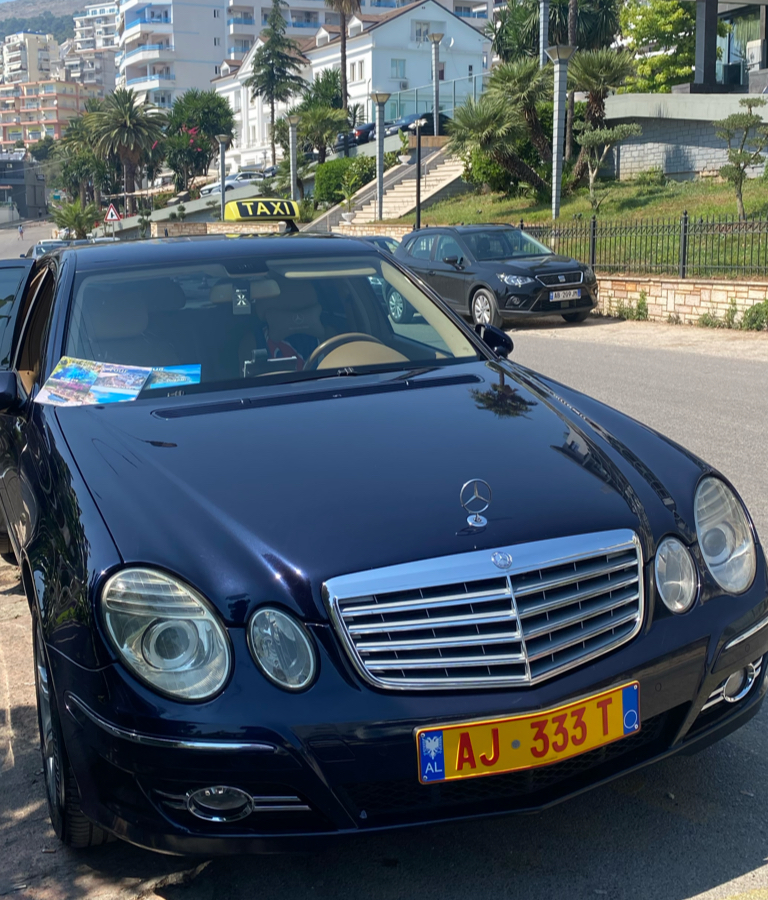 Our clean and comfortable Mercedes taxi for your trips